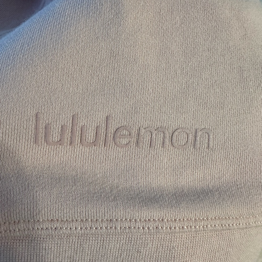 Lululemon oversized crew neck sweater size 8 light pink worn once.